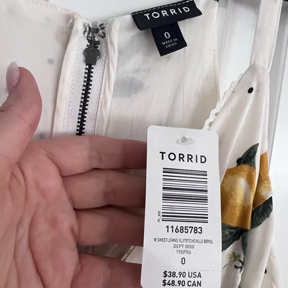 Torrid Peplum Stretch Lace Lemon Cami - Picture 3 of 6